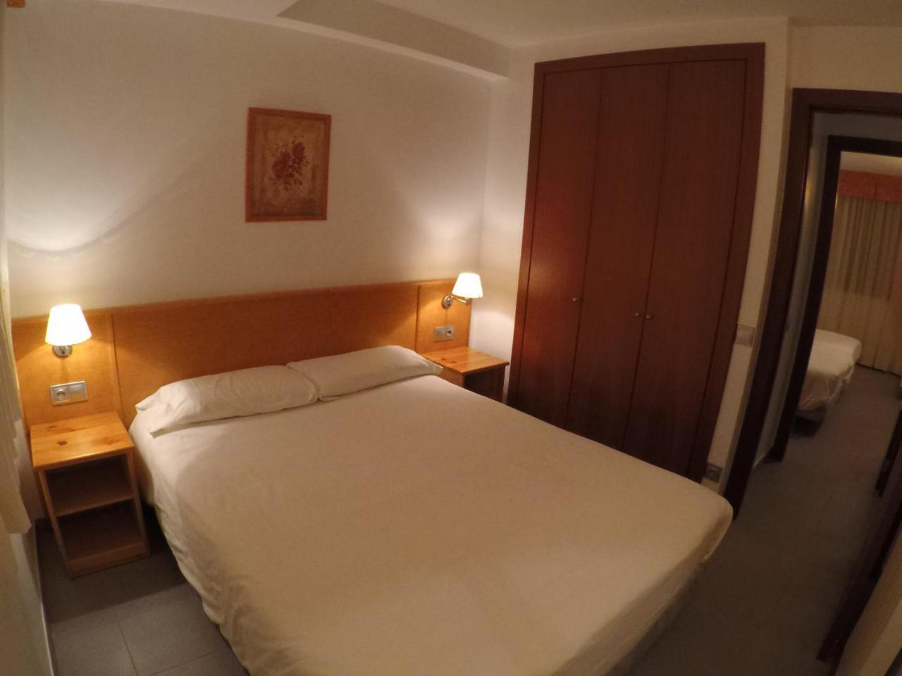 Apartamentos Turisticos Roc Del Castell Канилло Экстерьер фото