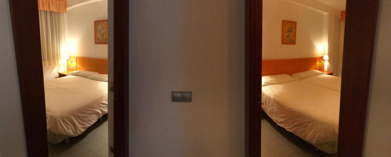 Apartamentos Turisticos Roc Del Castell Канилло Экстерьер фото