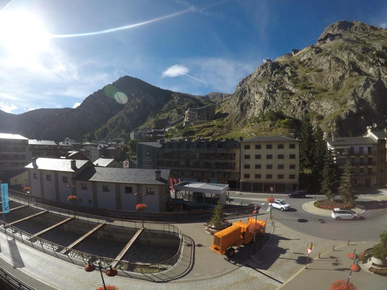 Apartamentos Turisticos Roc Del Castell Канилло Экстерьер фото